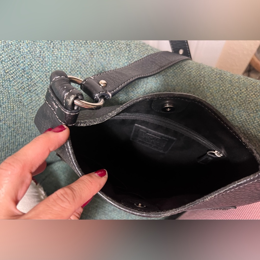 Coach Penelope Hippie crossbody Black Pebbled Leather Bag #F14679 - Picture 5 of 7